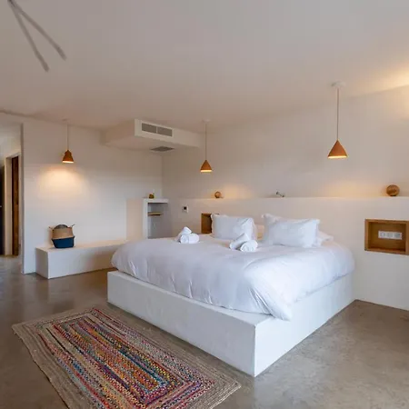 Flaka Boutique Confidentiel Et Convivial 4*