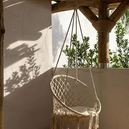 Flaka Boutique Confidentiel Et Convivial Otel