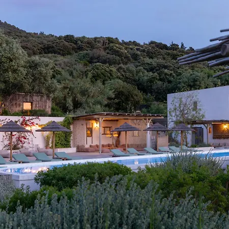 Otel Flaka Boutique Confidentiel Et Convivial 4*