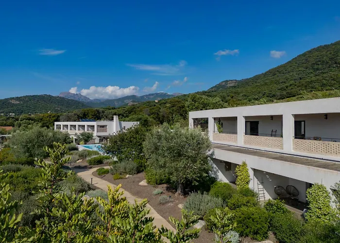 Flaka Boutique Wellness Hotel 4*