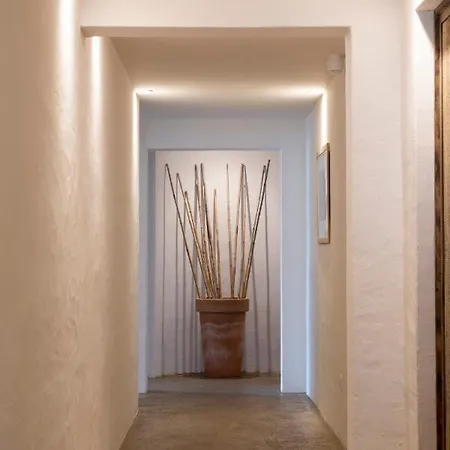 Flaka Boutique Confidentiel Et Convivial