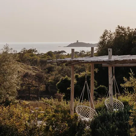 Flaka Boutique Confidentiel Et Convivial Hotel 4*