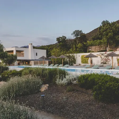 Hotel Flaka Boutique Confidentiel Et Convivial 4*