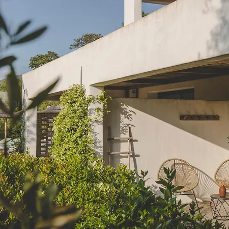 Hotel Flaka Boutique Confidentiel Et Convivial Cargese