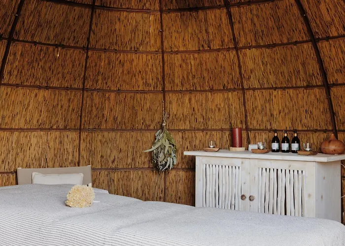 Villa Flaka Boutique Hotel Wellness 酒店 卡尔热斯